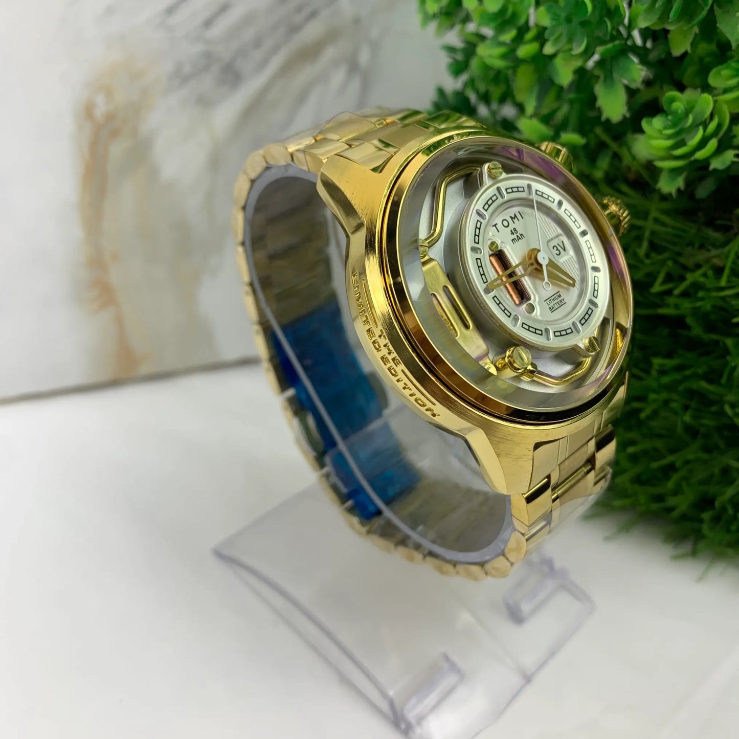 TOMI | SGW815 | JPN MOVT